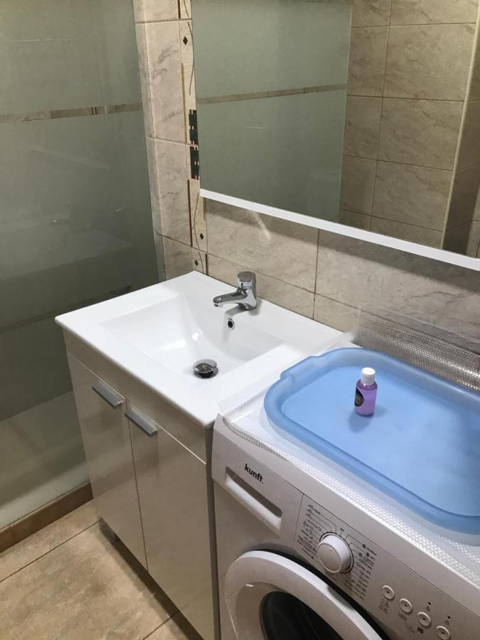 Yumbo Beach Apartment 2 With High Speed Free Internet San Bartolomé 外观 照片